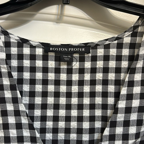 Boston Proper Top - Picture 2 of 6